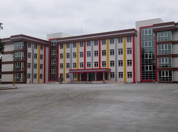 15 Temmuz Şehit Erdem Diker Anadolu İmam Hatip Lisesi Fotoğrafı